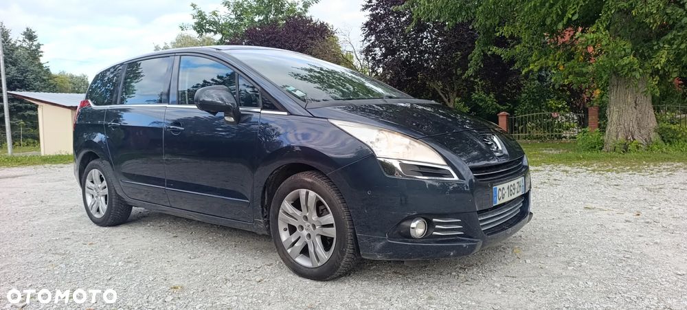 Peugeot 5008 - 4