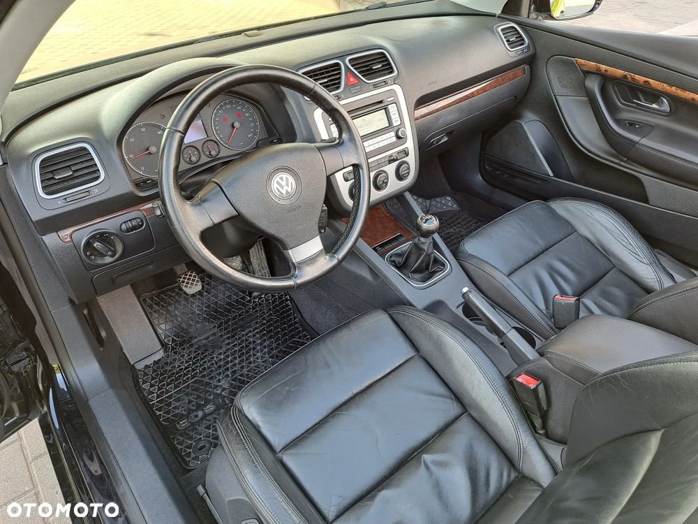 Volkswagen Eos - 12