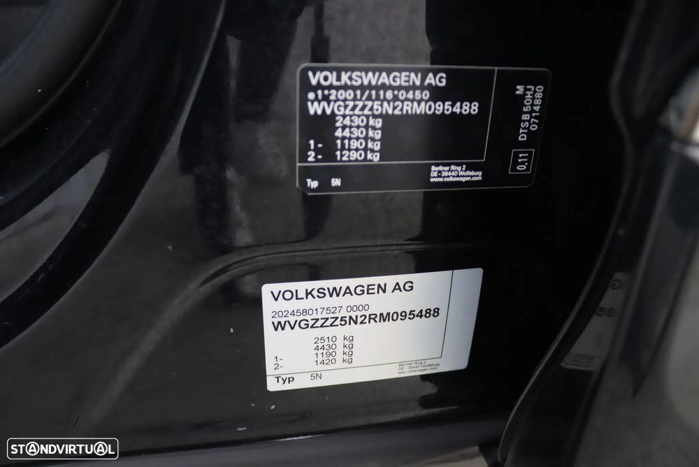VW Tiguan 2.0 TDI R-Line DSG - 43
