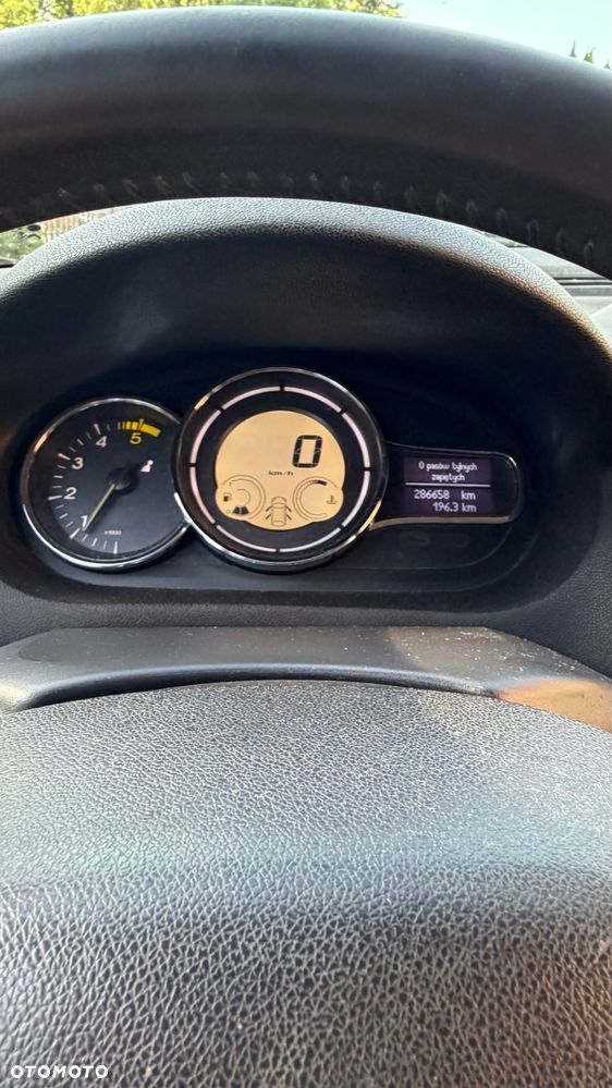 Renault Megane - 14