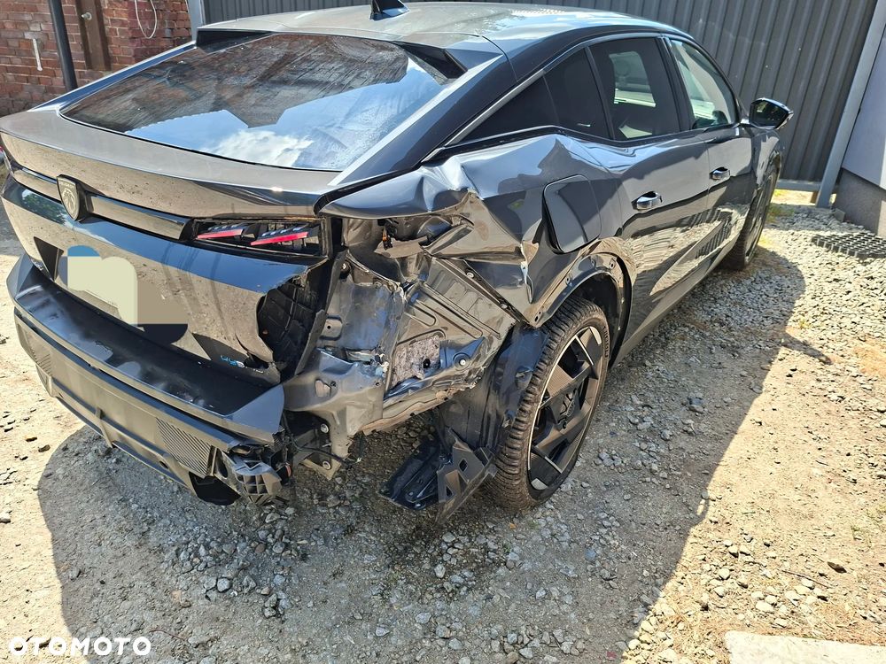 Peugeot 408 225 e-EAT8 GT - 15