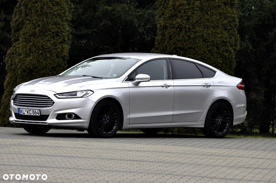 Ford Fusion - 4