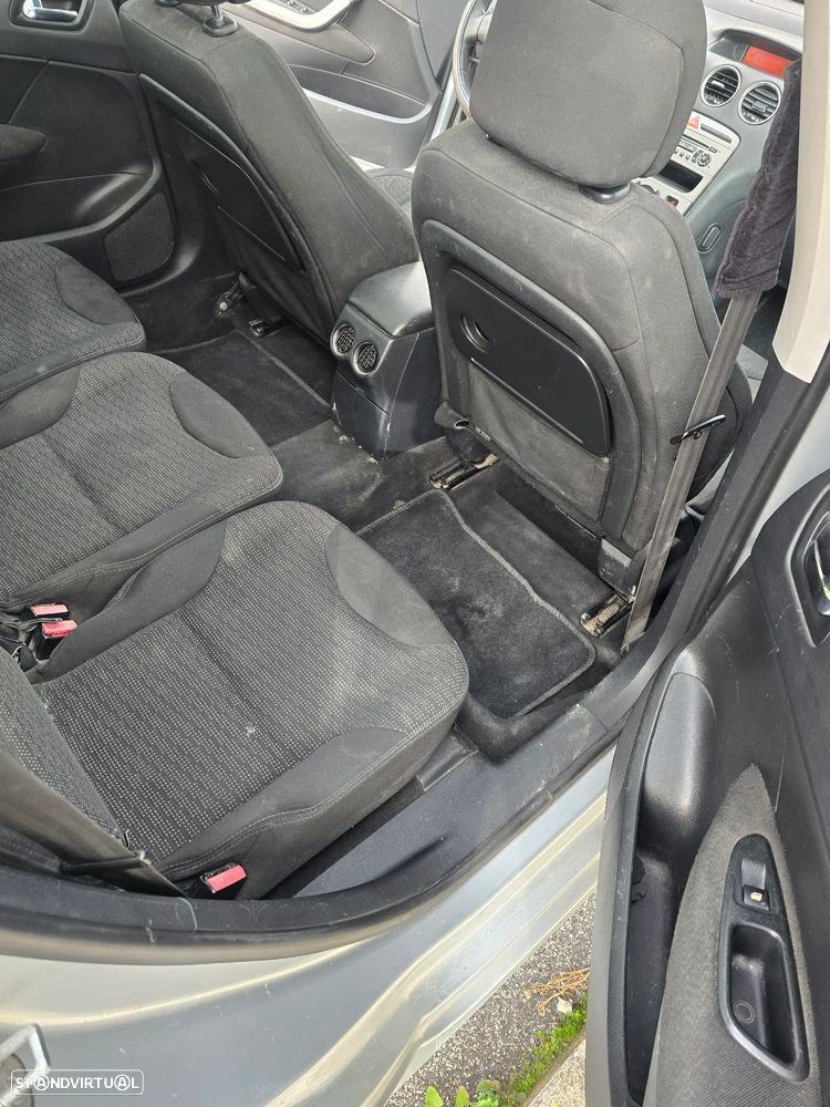 Peugeot 308 SW 1.6 HDi Premium - 13