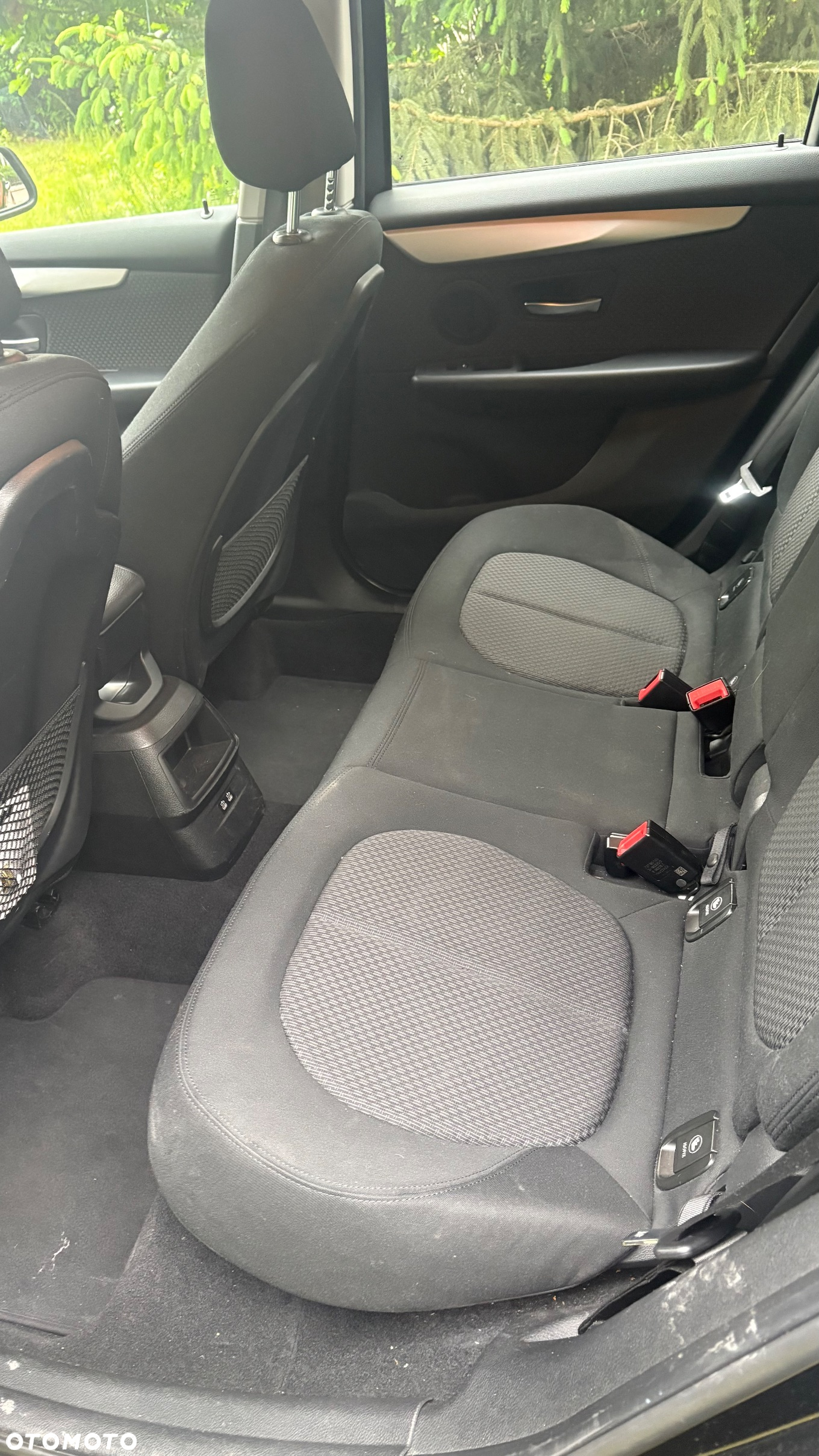 BMW Seria 2 218i - 5