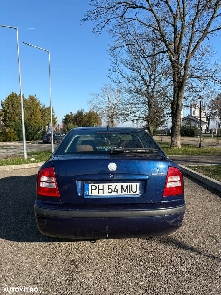 Skoda Octavia 1.6 - 6