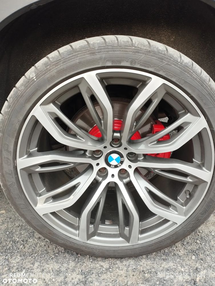 BMW X5 5.0i xDrive - 11