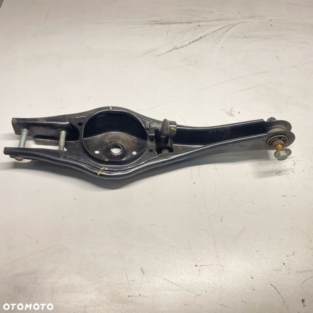 KIA CEED III WAHACZ TYLNY 55210-G4AA0 17-24 - 1