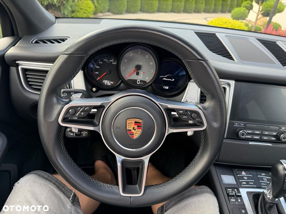 Porsche Macan S - 8