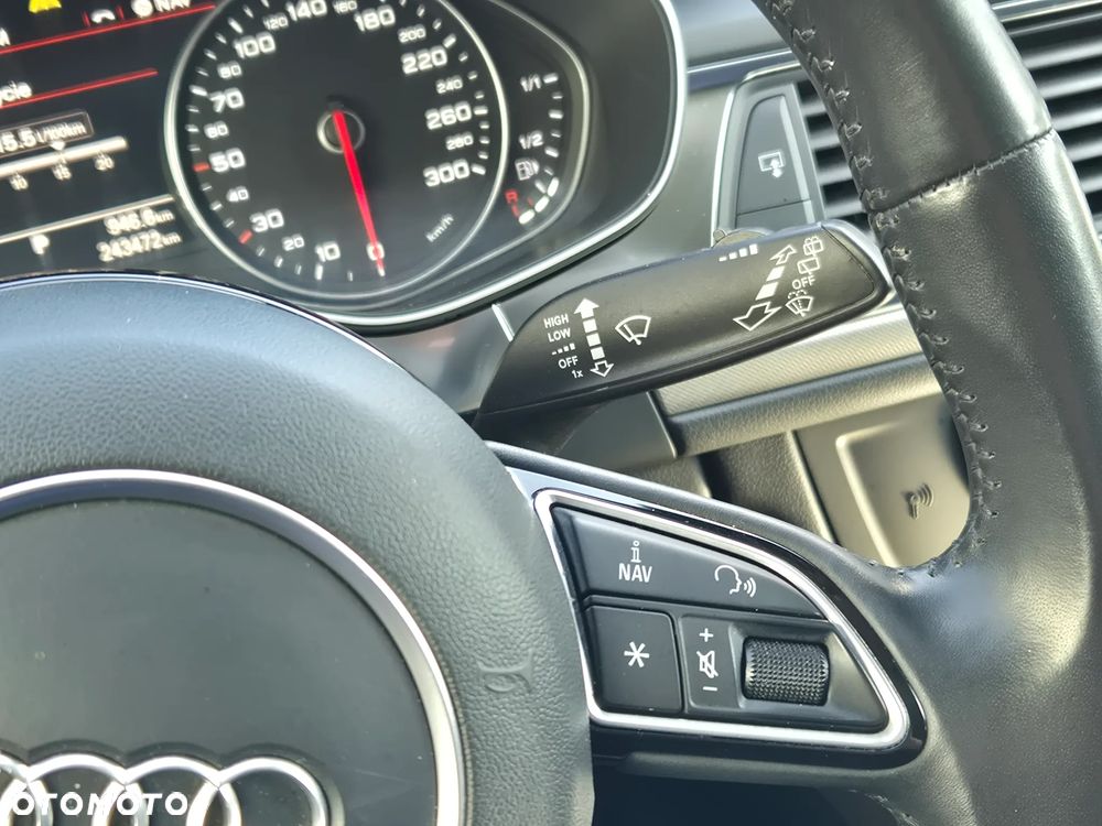 Audi A6 Allroad - 17