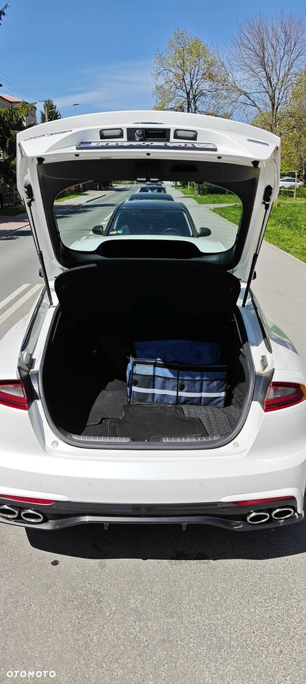 Kia Stinger 2.0 T-GDI XL - 11