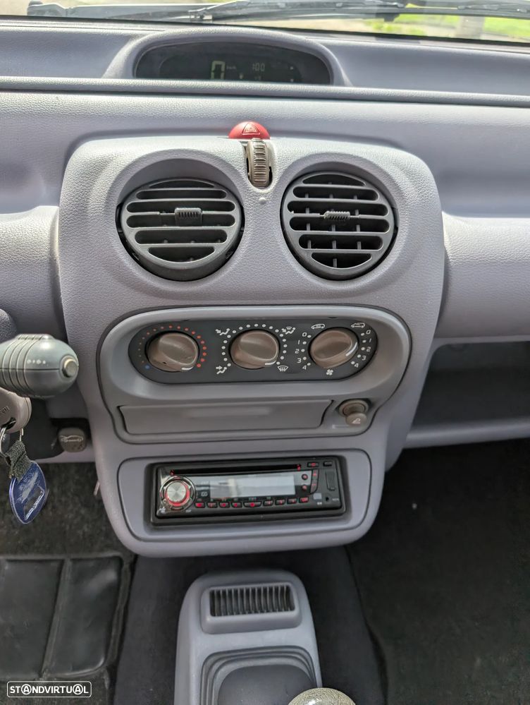 Renault Twingo - 10