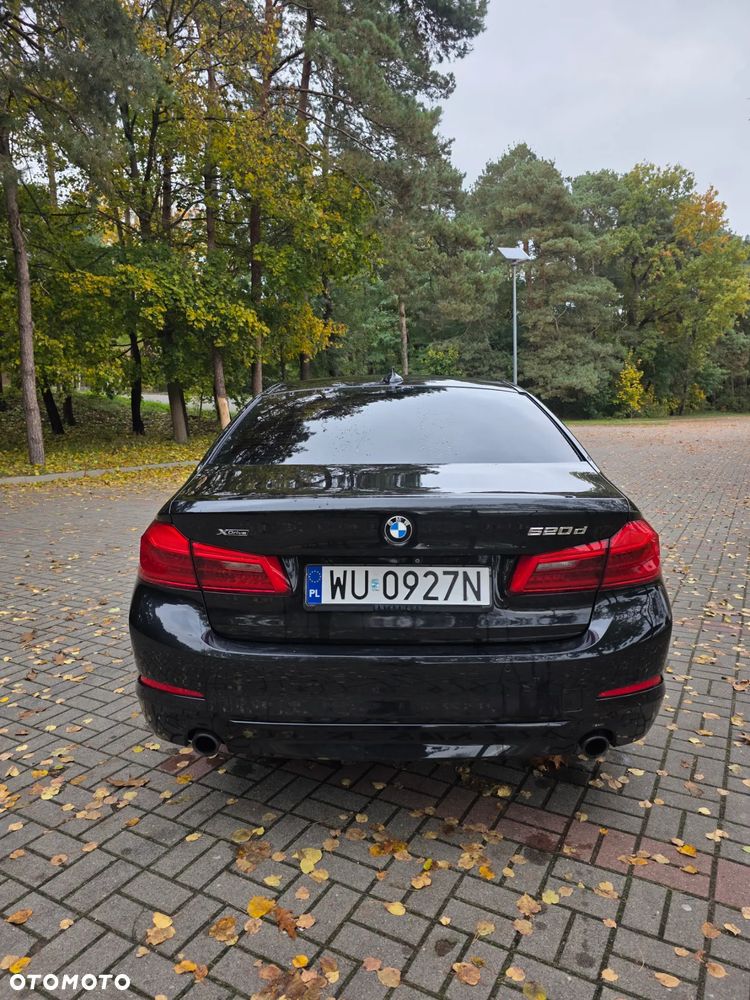 BMW Seria 5 520d xDrive Sport Line sport - 4