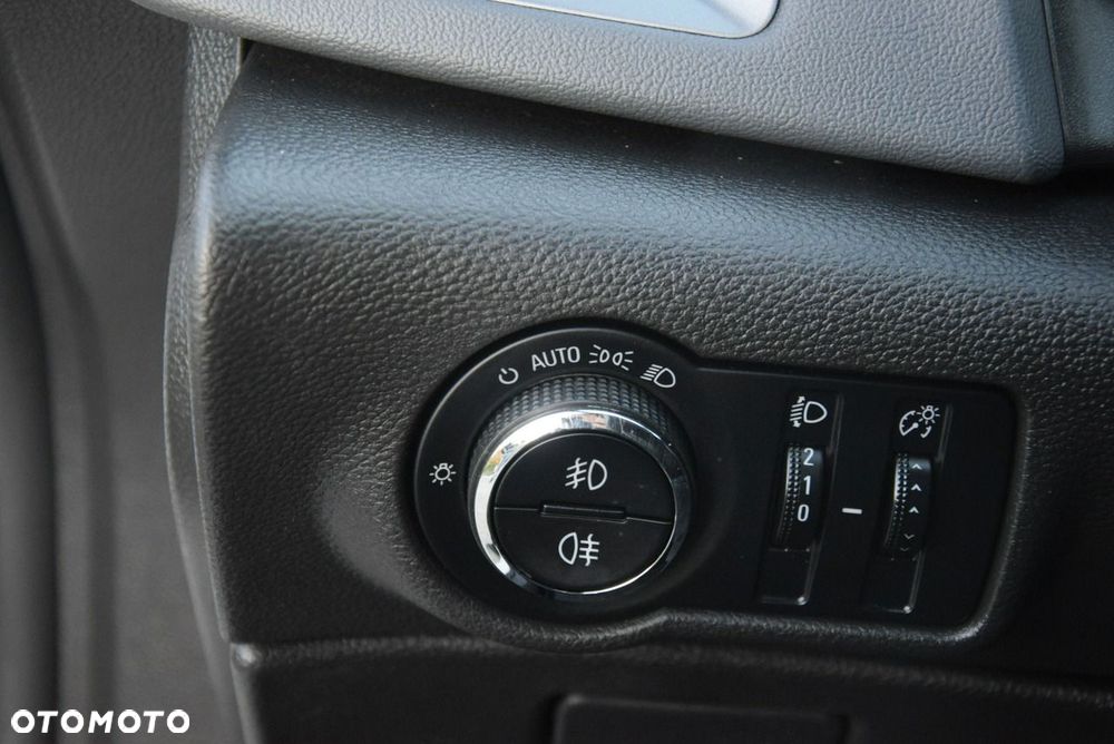 Opel Astra - 35