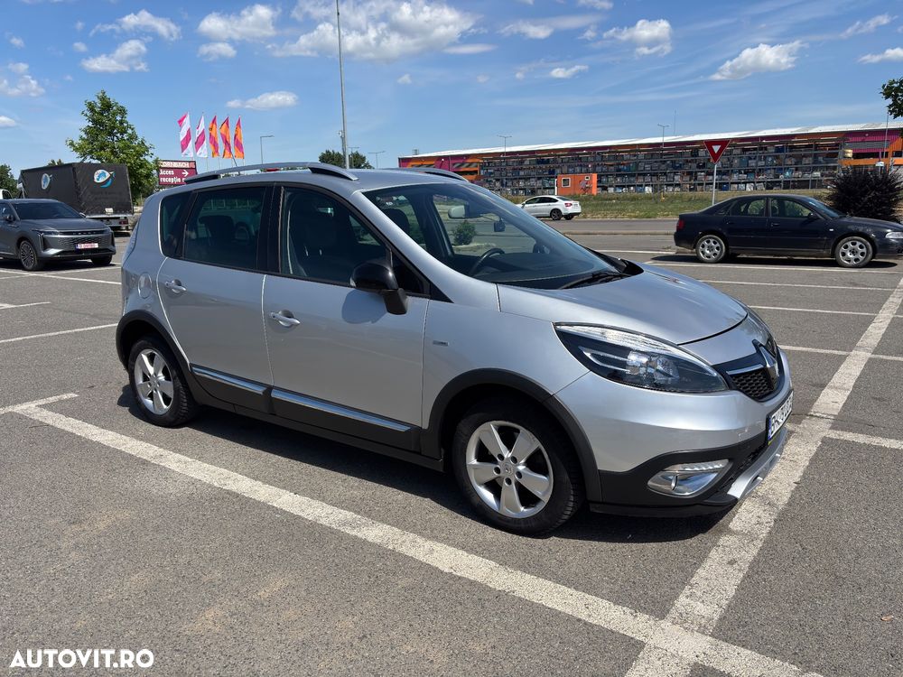 Renault Scenic Xmod 1.6 dCi Privilege - 3