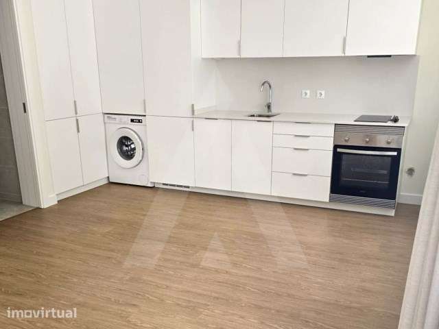 Apartamento T0 em pleno centro da cidade de Aveiro - Grande imagem: 3/18