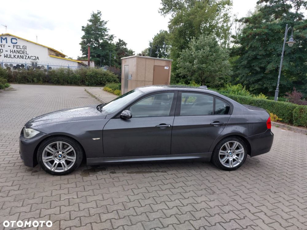 BMW Seria 3 - 12