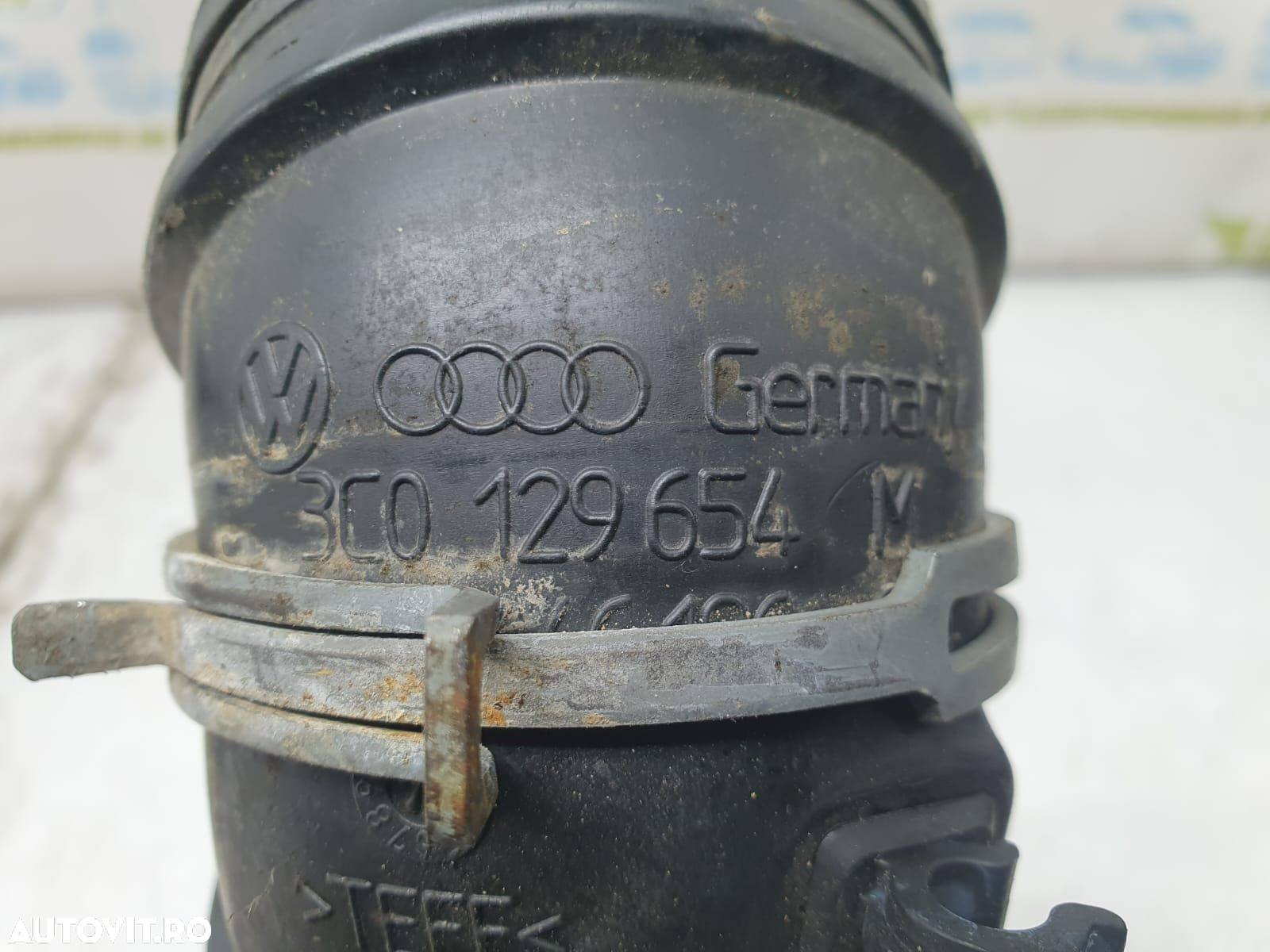 Conducta admisie 1.9 bls 3c0129654m Volkswagen VW Passat B6 - 2