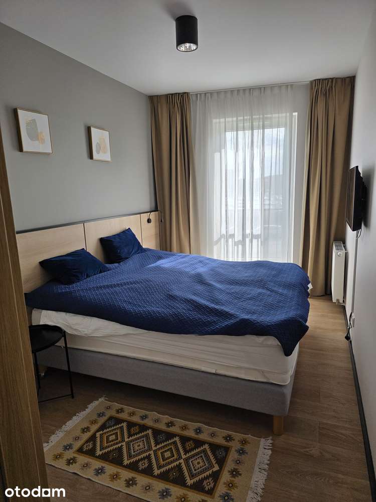 Do wynajęcia 2 pokoje, 49 m², ul. Zamoyskiego 37 (Metro, Stadion)