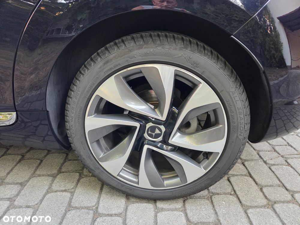 DS Automobiles DS 5 - 12