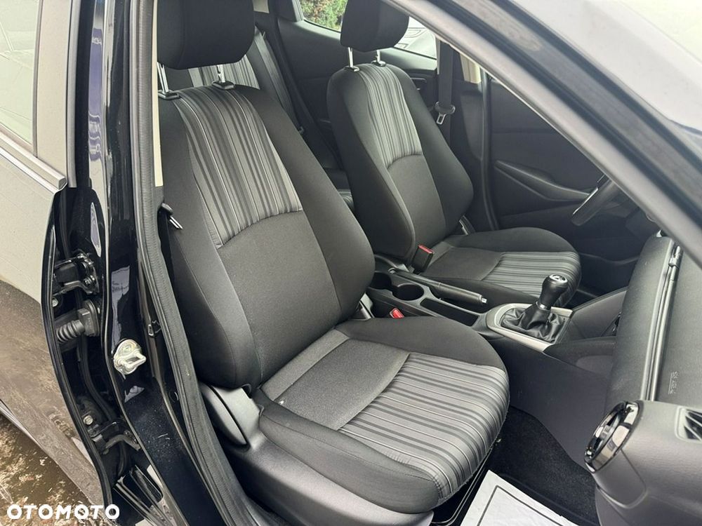 Mazda 2 - 10