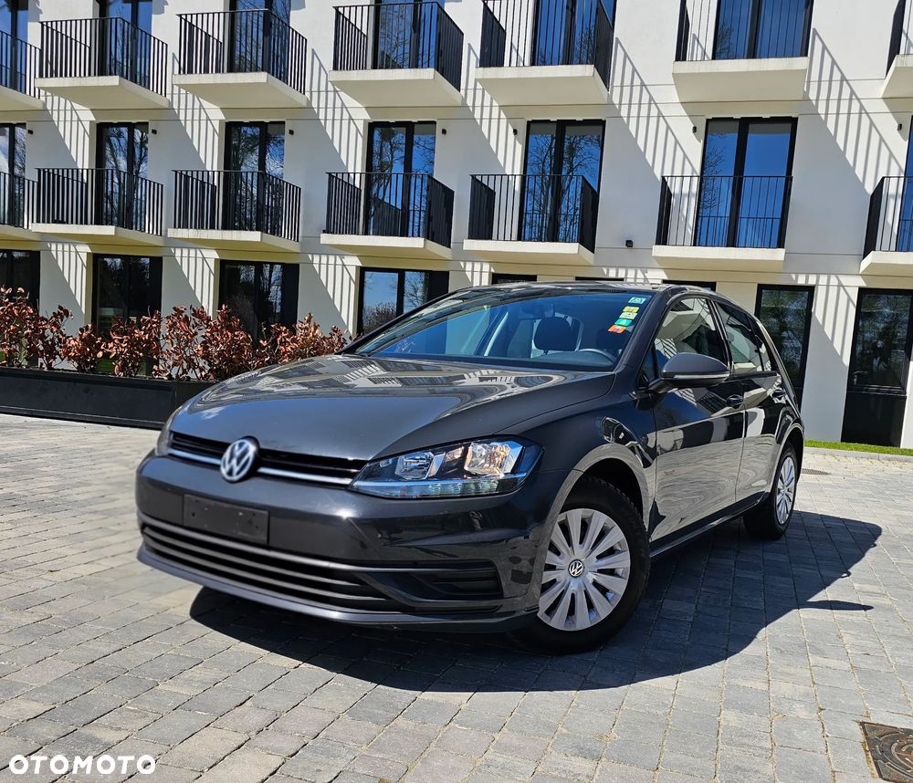 Volkswagen Golf 1.6 TDI BMT Comfortline - 1