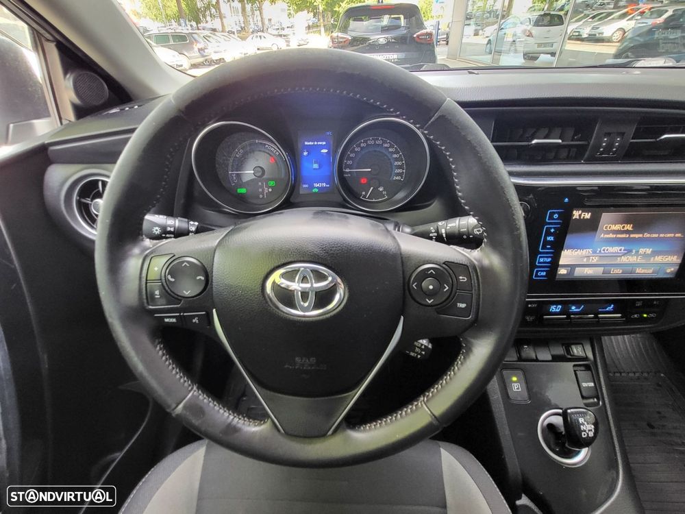 Toyota Auris - 6