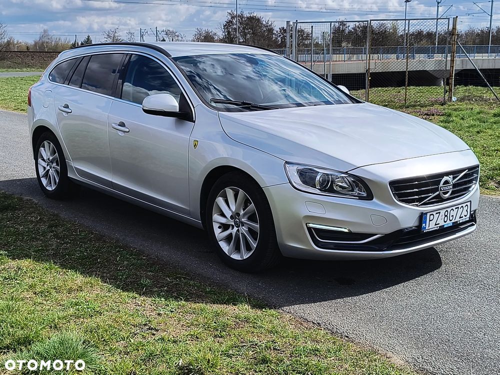 Volvo V60 D2 - 1