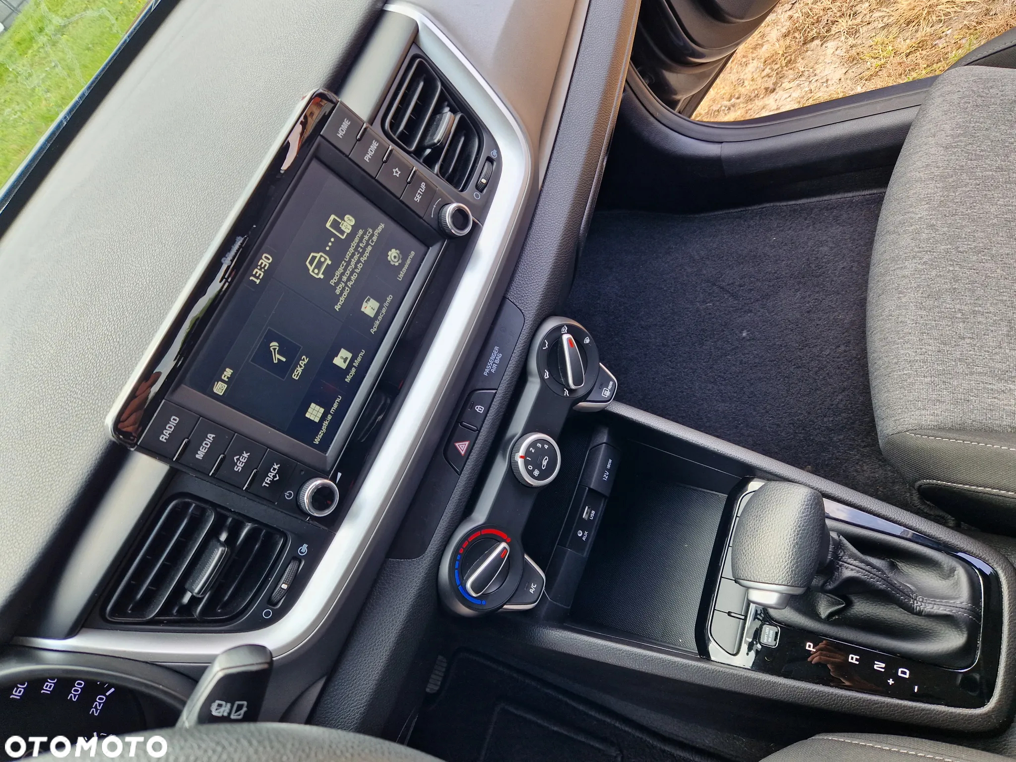 Kia Stonic 1.4 L - 19