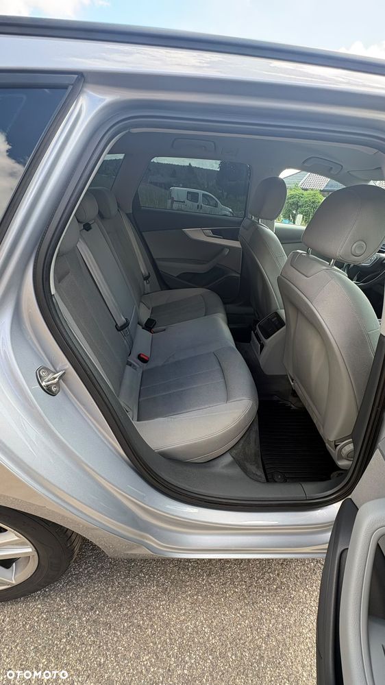Audi A4 Avant 2.0 TDI - 5