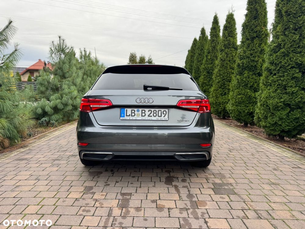 Audi A3 Sportback 1.4 TFSI e-tron Sport S tronic - 9