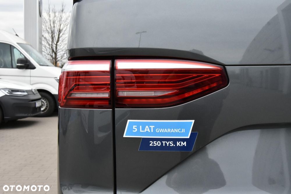 Volkswagen Multivan - 9