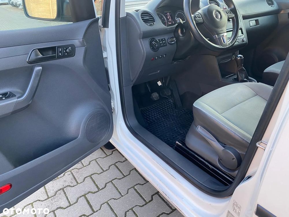 Volkswagen CADDY - 9