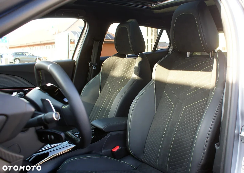 Peugeot 2008 1.2 PureTech GT S&S EAT8 - 18
