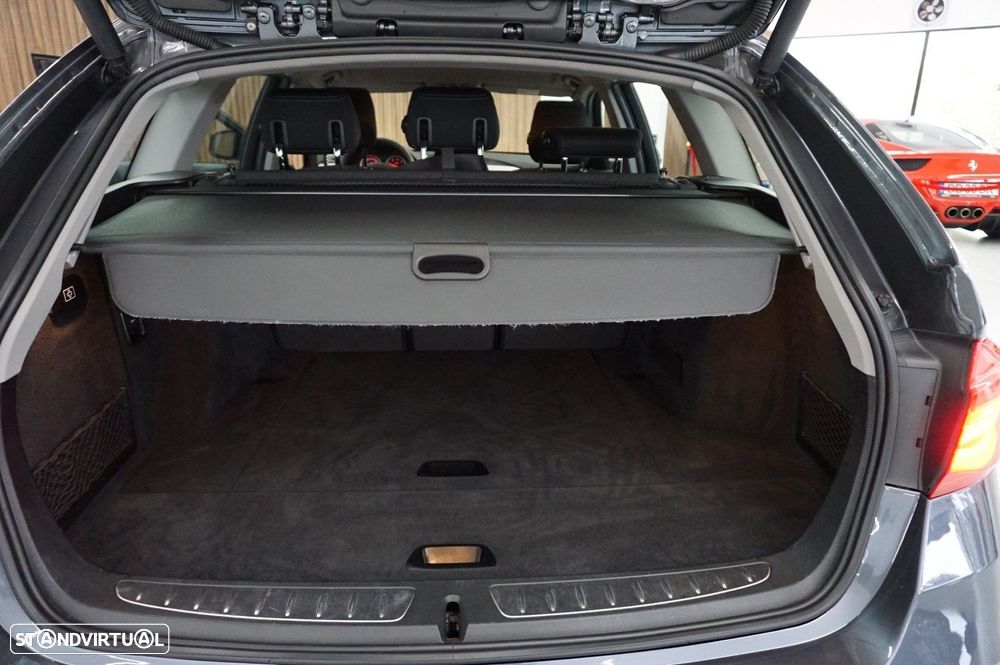 BMW 316 d Pack M - 15