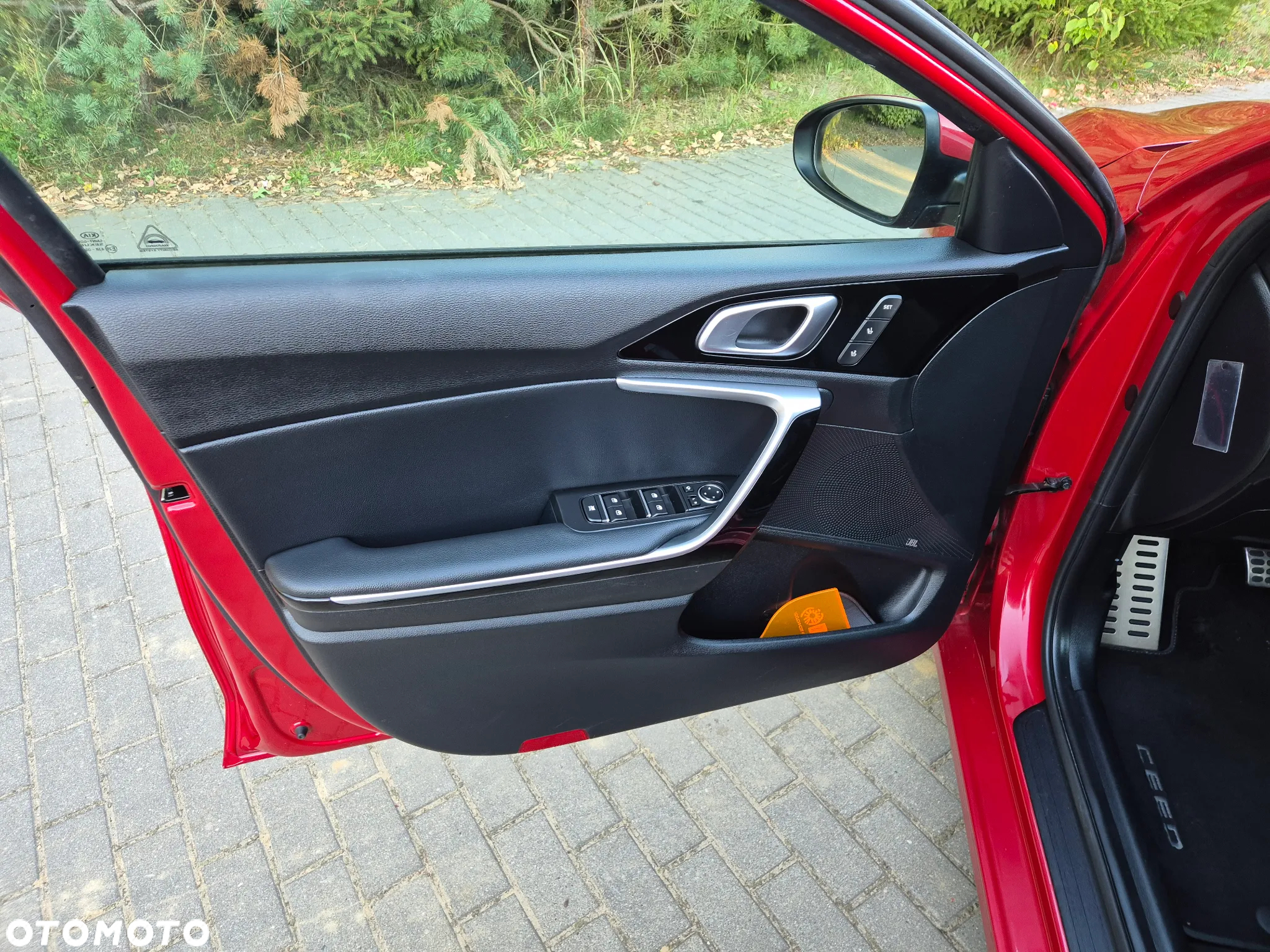 Kia Ceed SW 1.4 T-GDI OPF Platinum Edition - 25