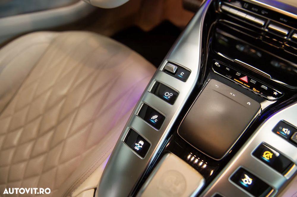 Mercedes-Benz AMG GT - 27