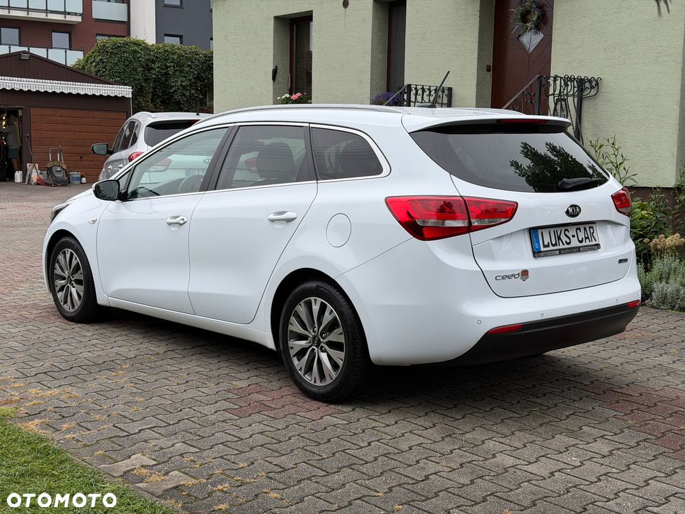 Kia Ceed 2016 photo 4