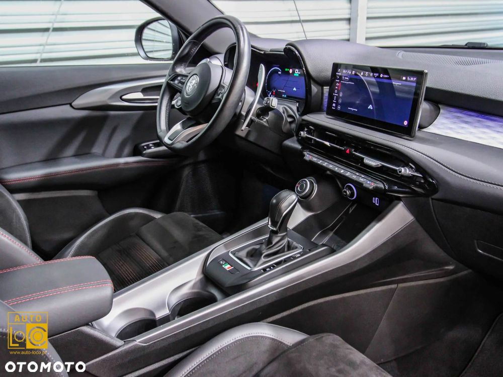 Alfa Romeo Tonale 1.5 T4 GSE mHEV Edizione Speciale DCT - 16