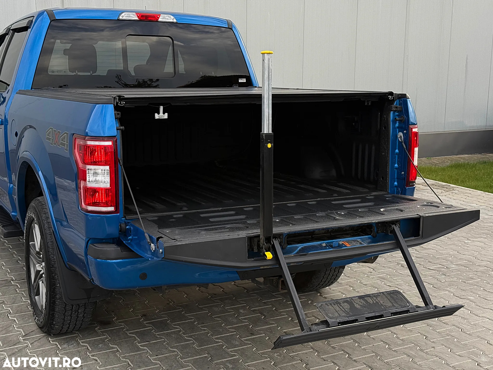 Ford F150 - 30