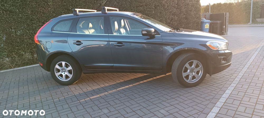Volvo XC 60 2.4D DRIVe - 8