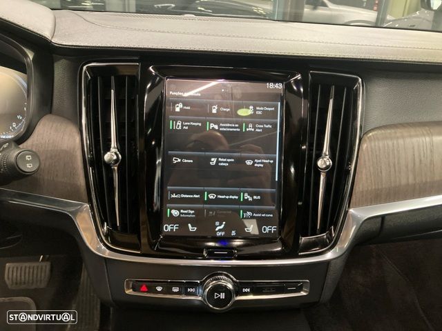 Volvo V90 T6 Recharge AWD Geartronic Inscription - 19