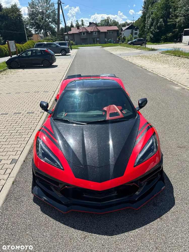 Chevrolet Corvette - 11