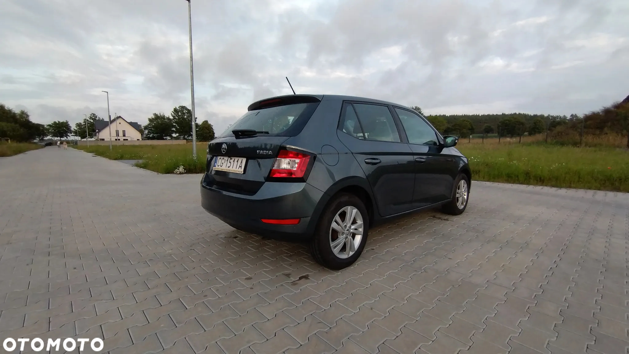 Skoda Fabia 1.0 Ambition - 11