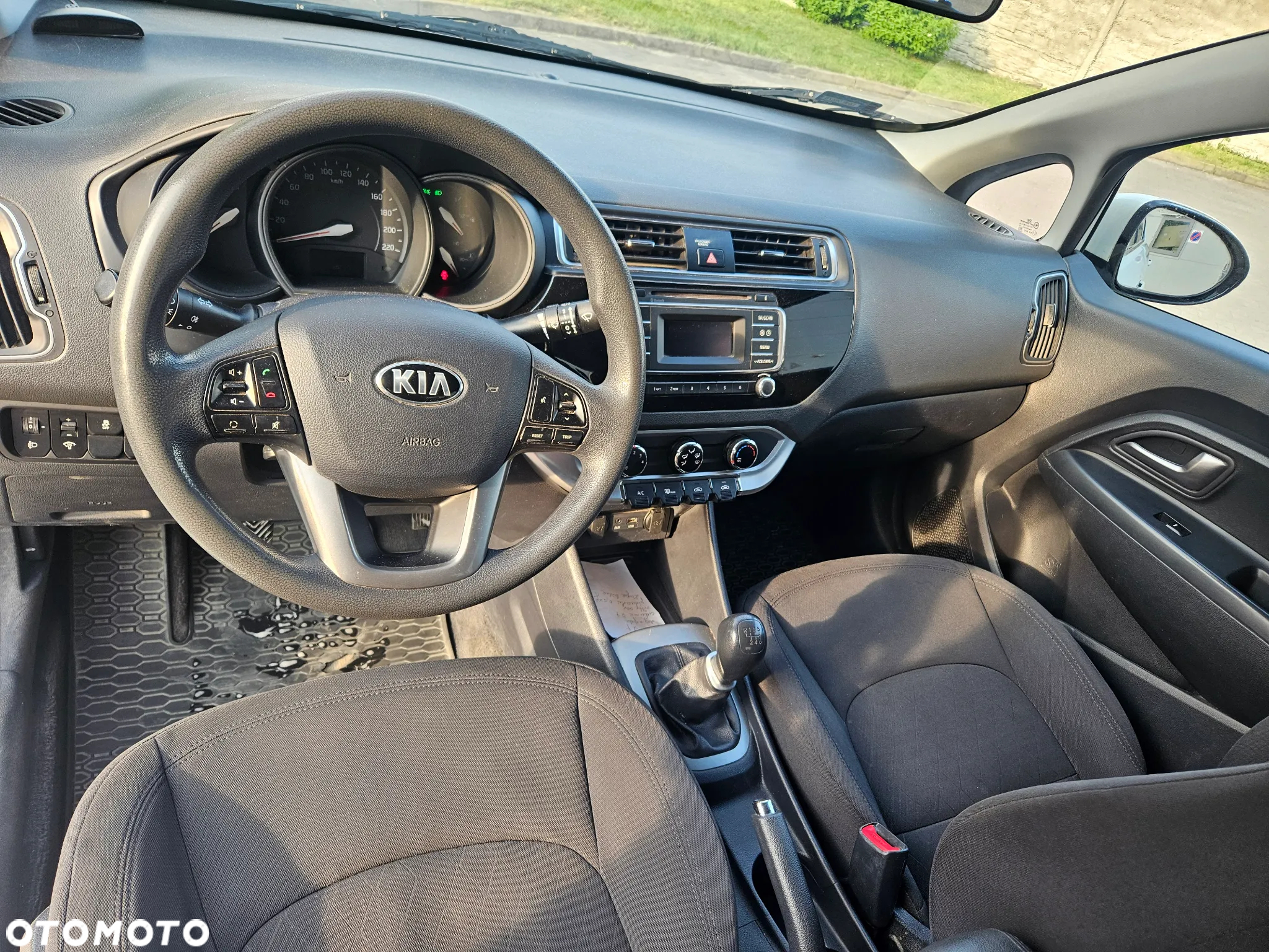 Kia Rio - 13