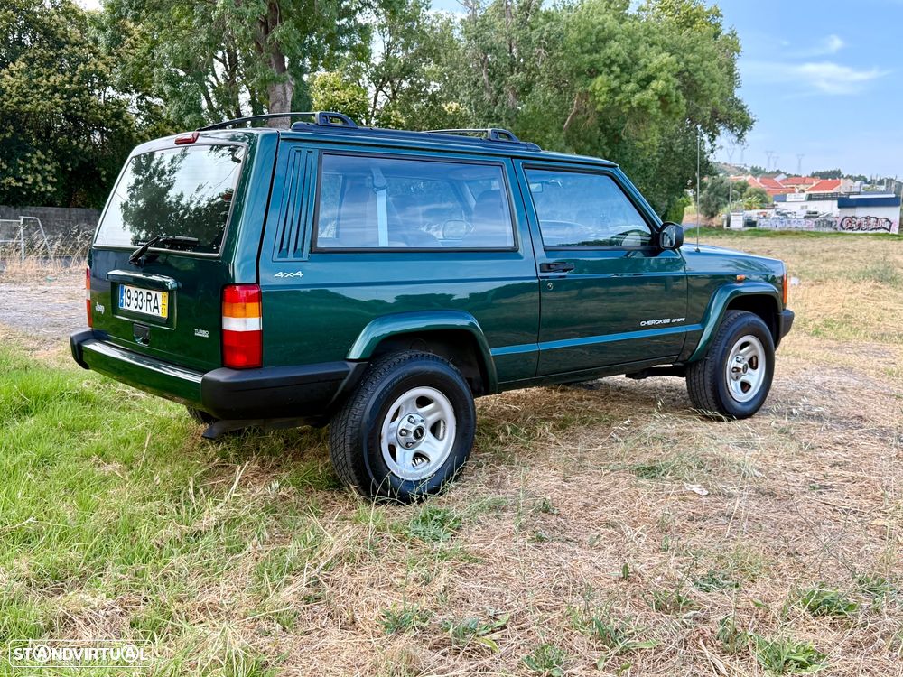 Jeep Cherokee 2.5 TD Sport - 4