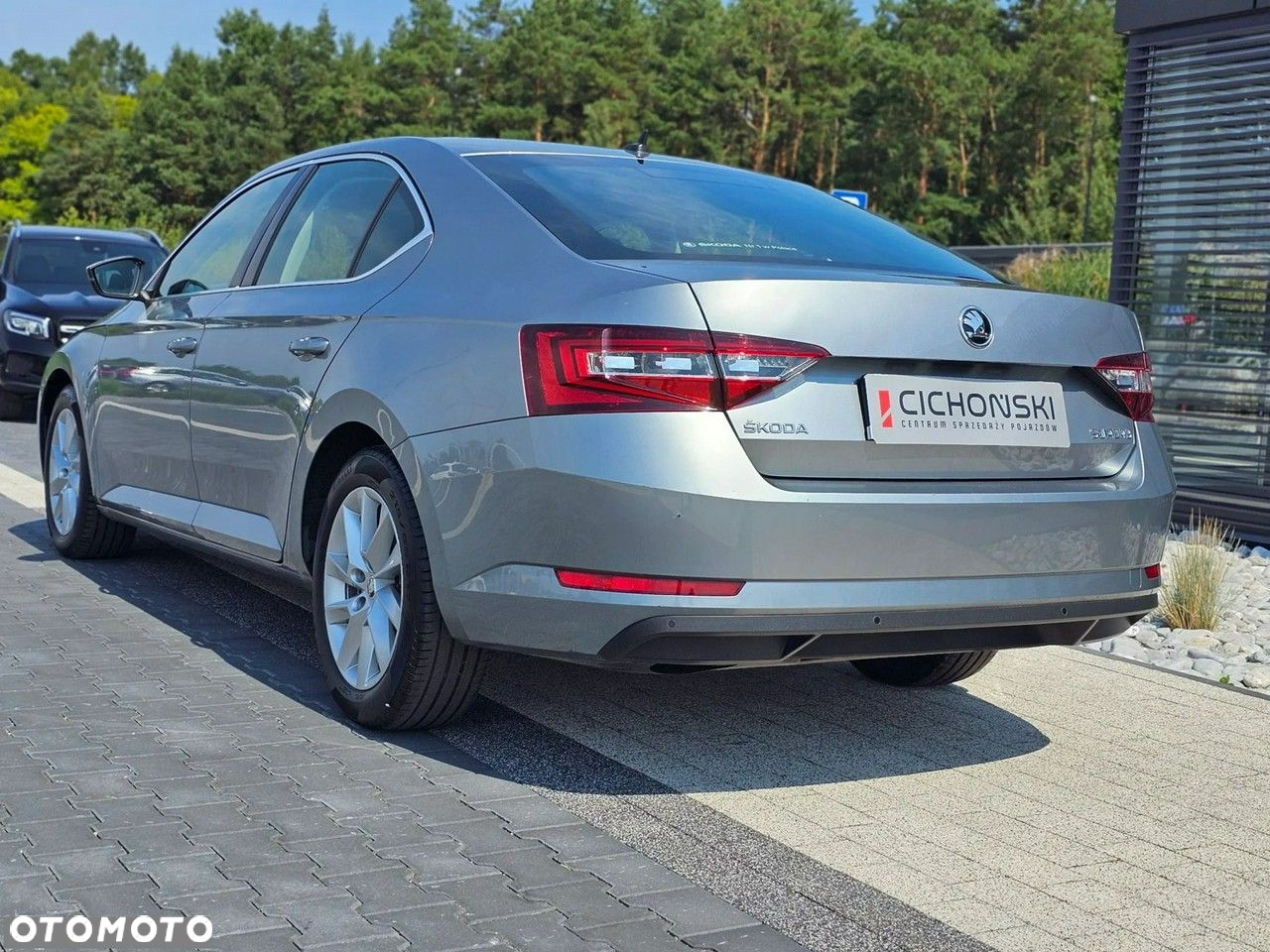 Skoda Superb 2.0 TDI SCR Style - 11
