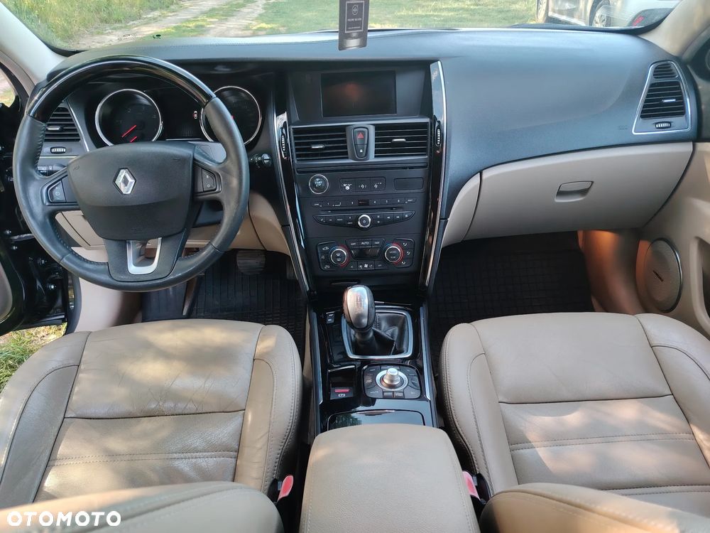 Renault Latitude 2.0 dCi Privilege - 9