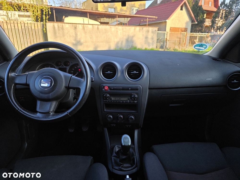 Seat Ibiza 1.4 16V Sport Edition - 12
