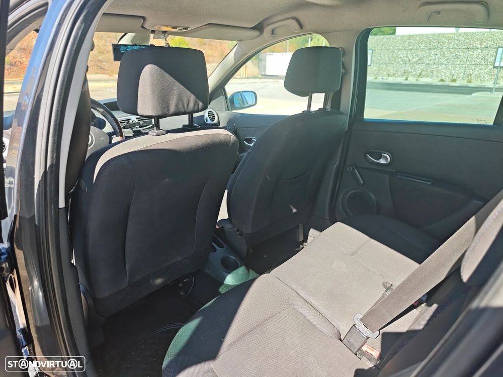 Renault Clio 1.2 16V Dynamique S - 6