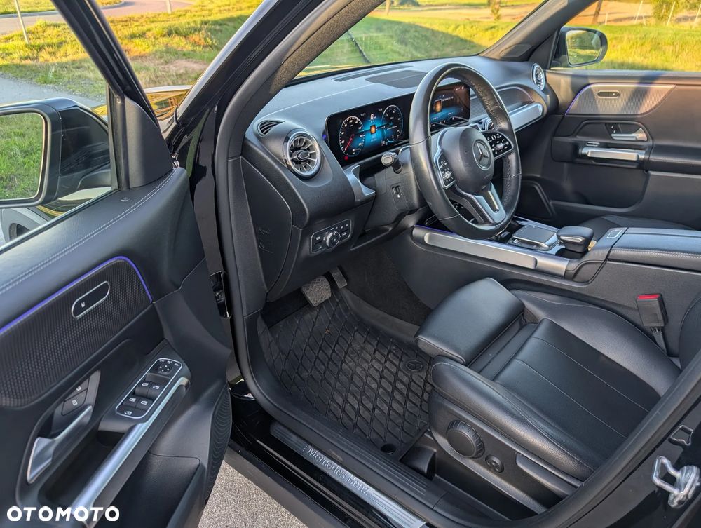 Mercedes-Benz GLB 250 4Matic 8G-DCT Style - 16